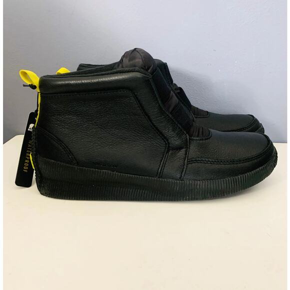 NWT Sorel Black Leather Out 'N About Plus Mid Boot Size 9 1/2 - Picture 3 of 5